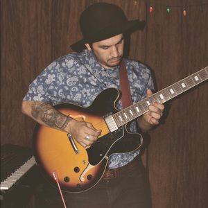 Meet your Posher, Derek